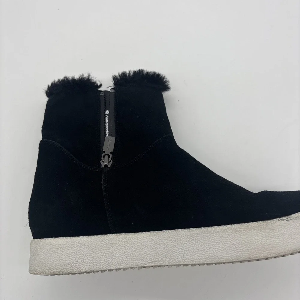 Blondo Haven Waterproof Suede Comfort Sneaker, Women's Size 9 Black. Winter Shoe